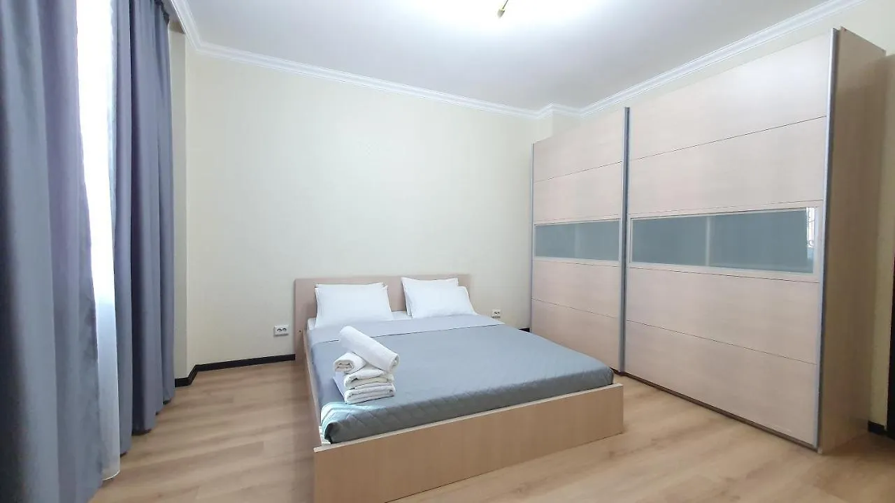 Apartament 19 2Х Комн С 2 Мя Кроватями И Раскладной Диван,2 Санузла 1- 6 Человек,Возле Байтерека Astana Kazachstan